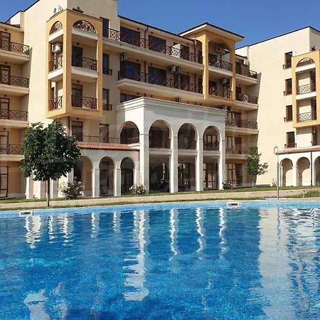 Golf In Lighthouse Golf & Spa *