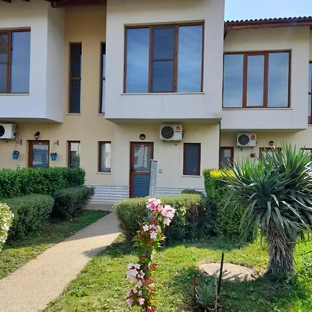 Golf In Lighthouse Golf & Hébergement de vacances Balchik