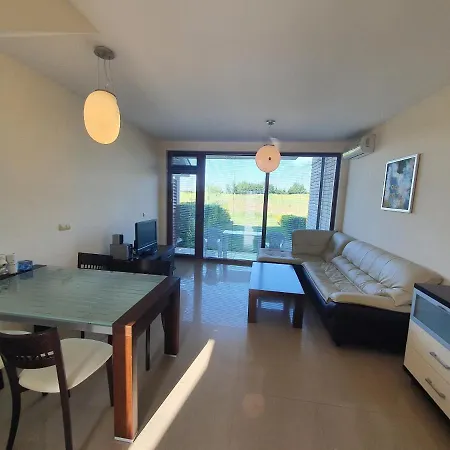 Golf In Lighthouse Golf & Holiday home *