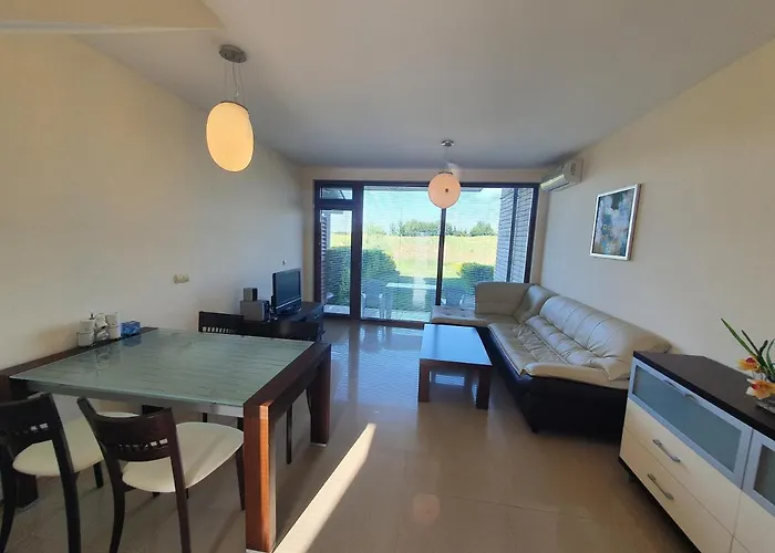 Golf In Lighthouse Golf & Holiday home *